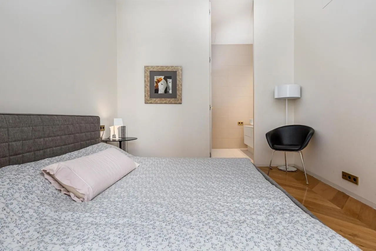 Luxury Paseo De Gracia Casa Batllo Appartement Barcelona